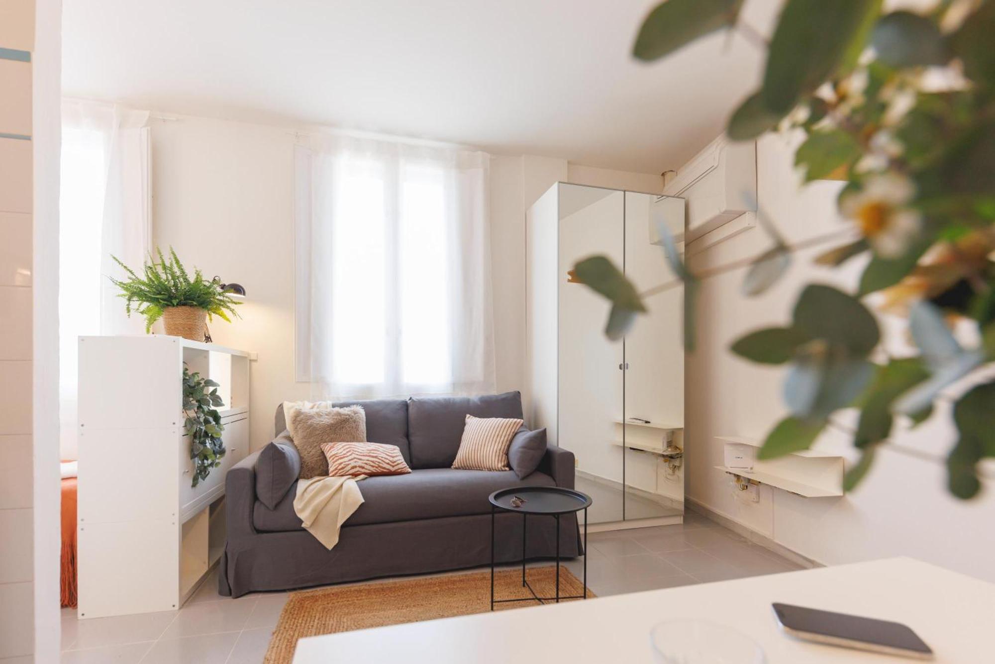 Bravissimo Fellini Apartamento *